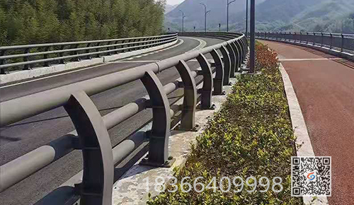 橋（qiáo）梁防撞護欄